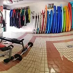 Surf Hostel *