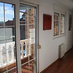 Surf Hostel *