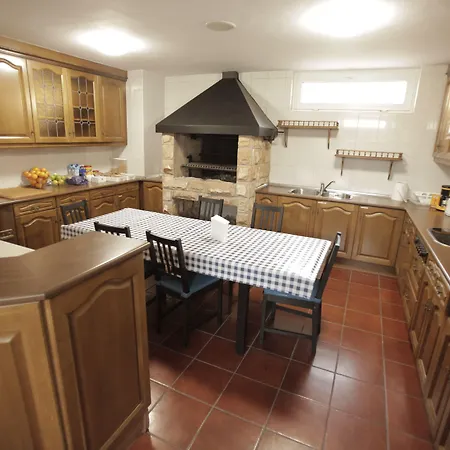 אכסניה Surf גיחון