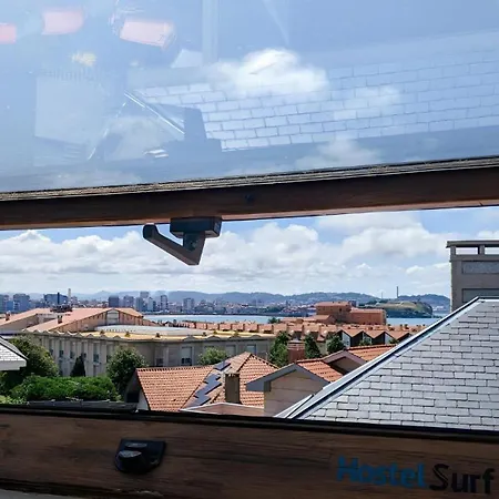 بيت شباب Surf *