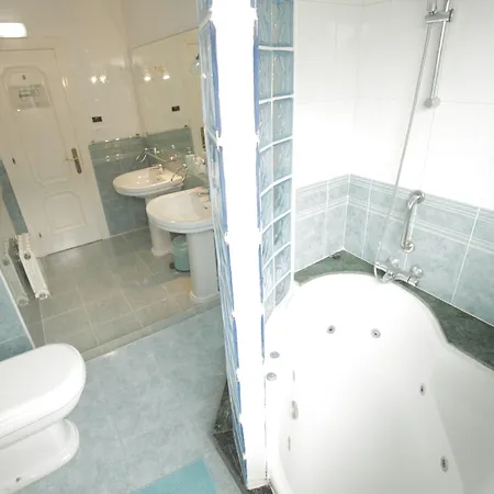 Hostal Surf Gijón