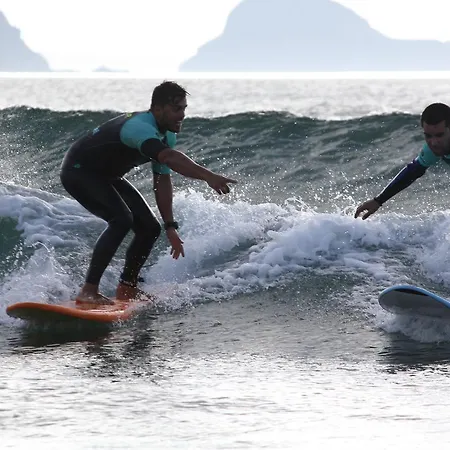 Surf Hostal *