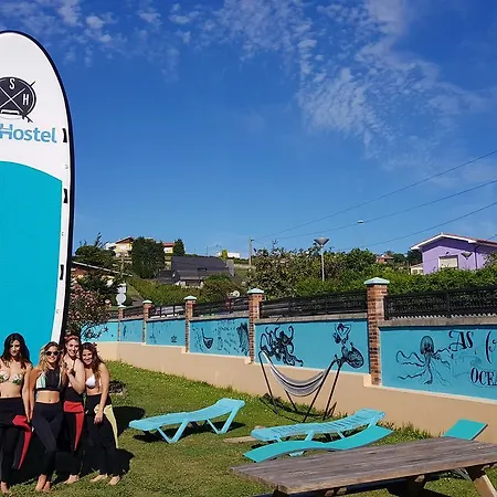 Surf Hostel *